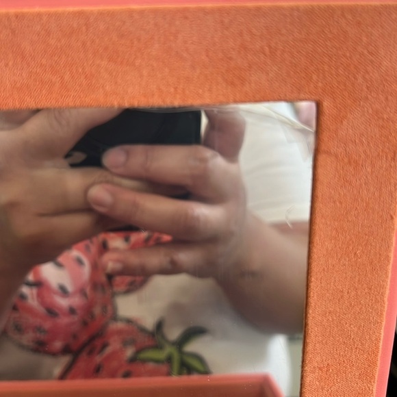 Yves Saint Laurent Liquid Blush Set with Gold Accents - Picture 6 of 9